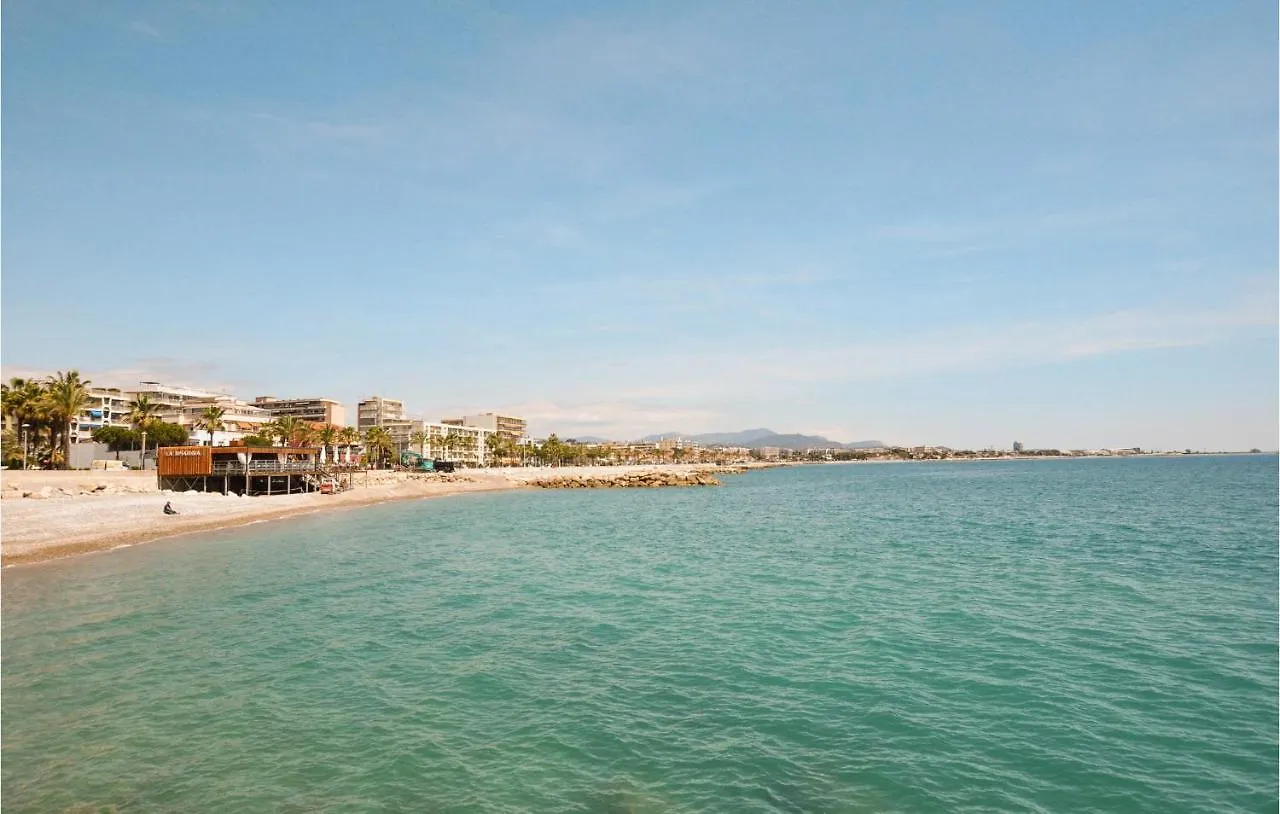 Stunning Apartment In Cagnes-Sur-Mer With Kitchen